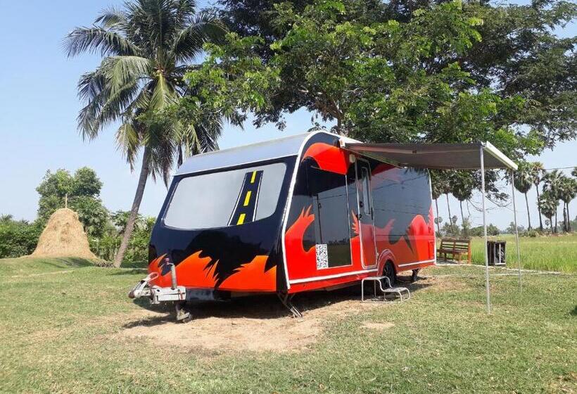 标准间, Classiccar Caravan