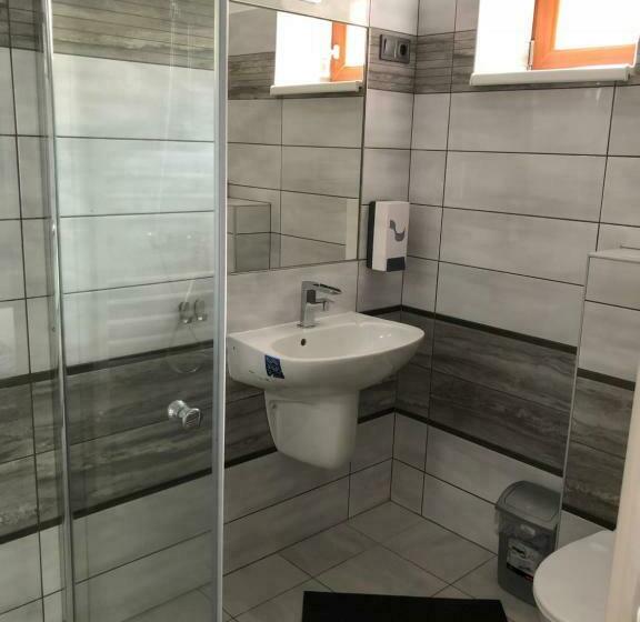 デラックスルーム, Tardosi Vendégház