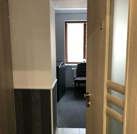 デラックスルーム, Tardosi Vendégház