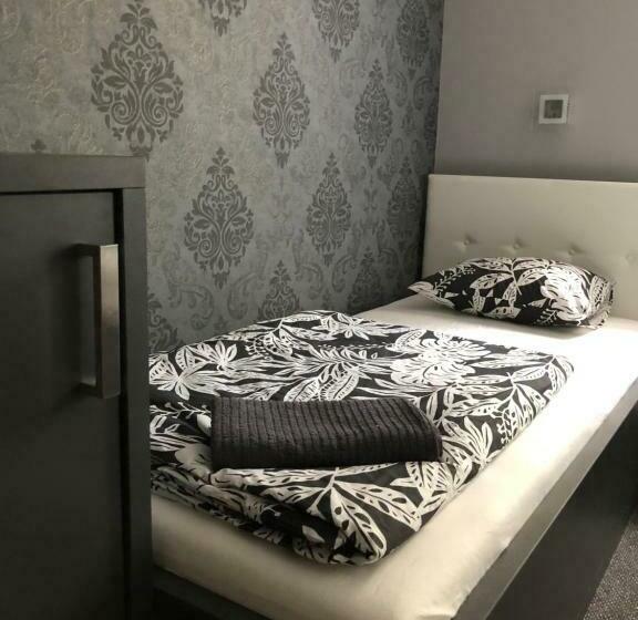 デラックスルーム, Tardosi Vendégház