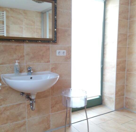 标准间, Wirtshaus Sonnenhof