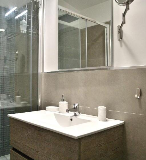 デラックスルーム, B&b Cloud