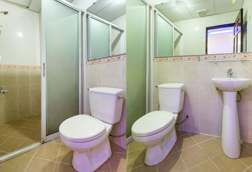 اتاق استاندارد, Binh Dung