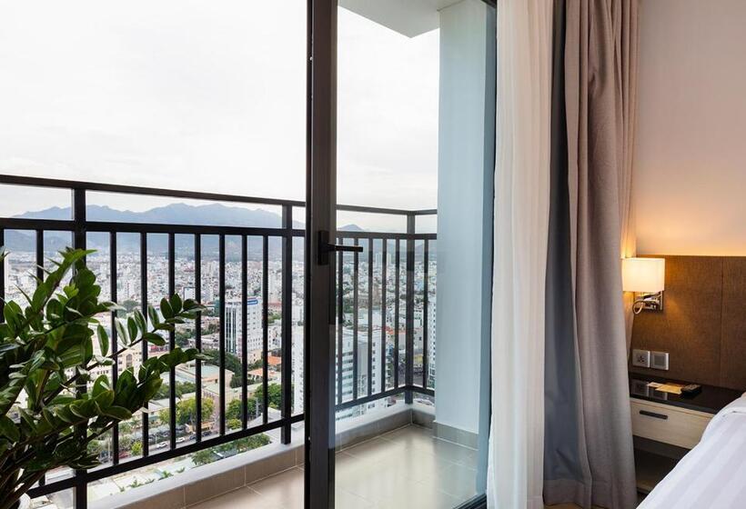 اتاق استاندارد تودرتو, Dqua