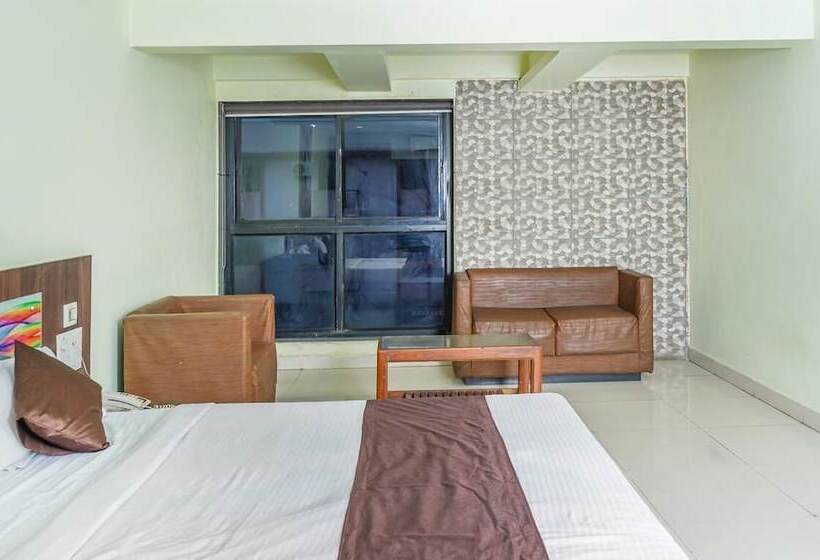 Chambre Deluxe, Lals Plaza