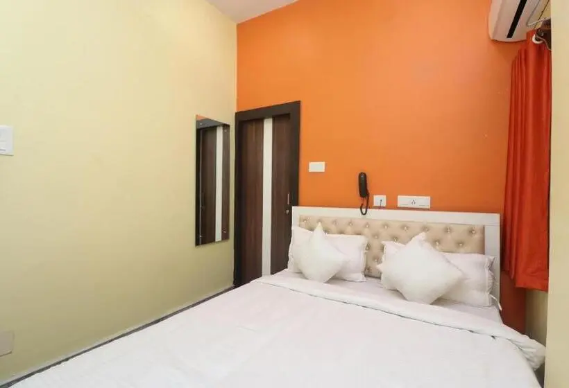 スタンダードルーム, Pallyshree Guest House