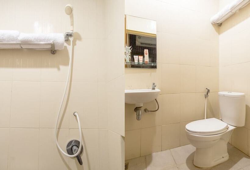 Quarto deluxe, Labuhan Raya