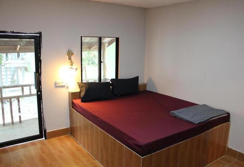 בקתה סטנדרטית, The Big Easy Koh Rong Samloem