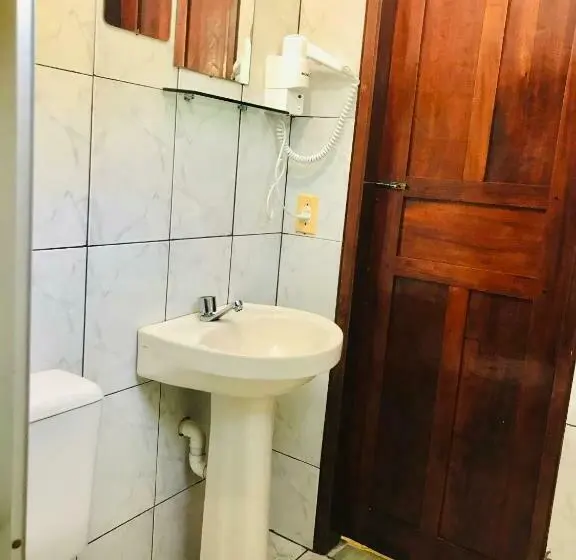 اتاق استاندارد سه نفره, Pousada Ilha Do Encanto