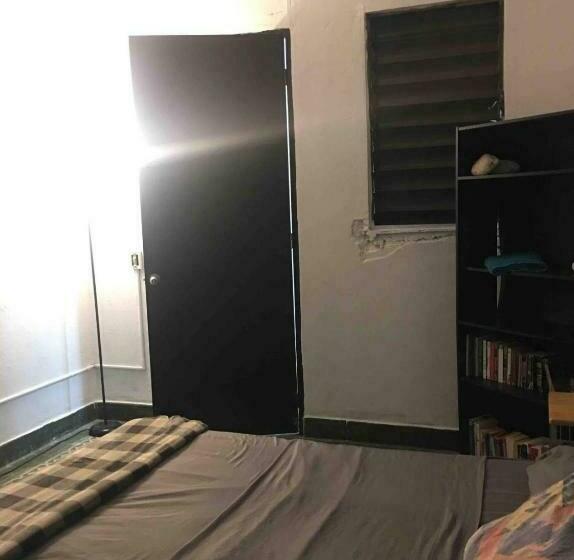 اتاق لوکس با تخت بزرگ, Medusa's Hostel