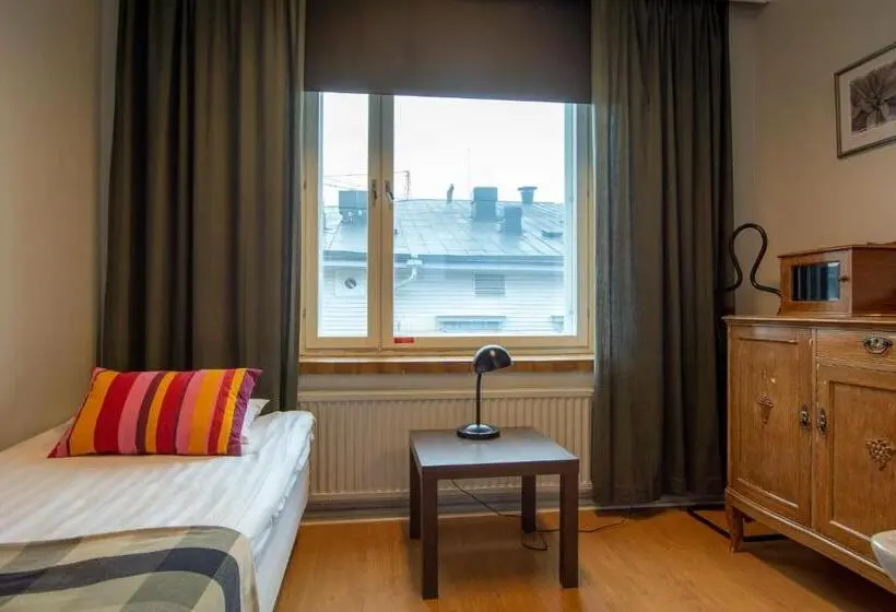 اتاق استاندارد یک نفره, Hostel Buisto