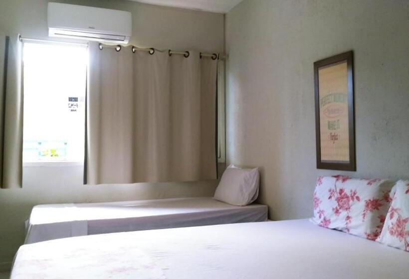 Номер Стандарт Трехместный, Casa Da Esquina Pousada