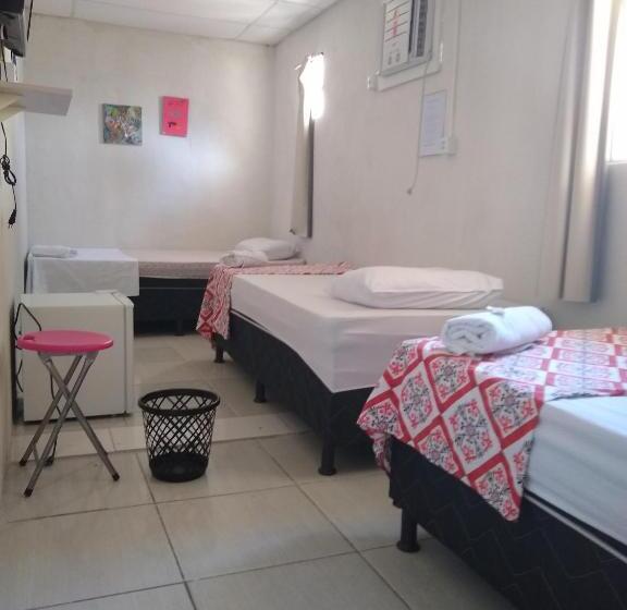 Номер Стандарт Трехместный, Casa Da Esquina Pousada