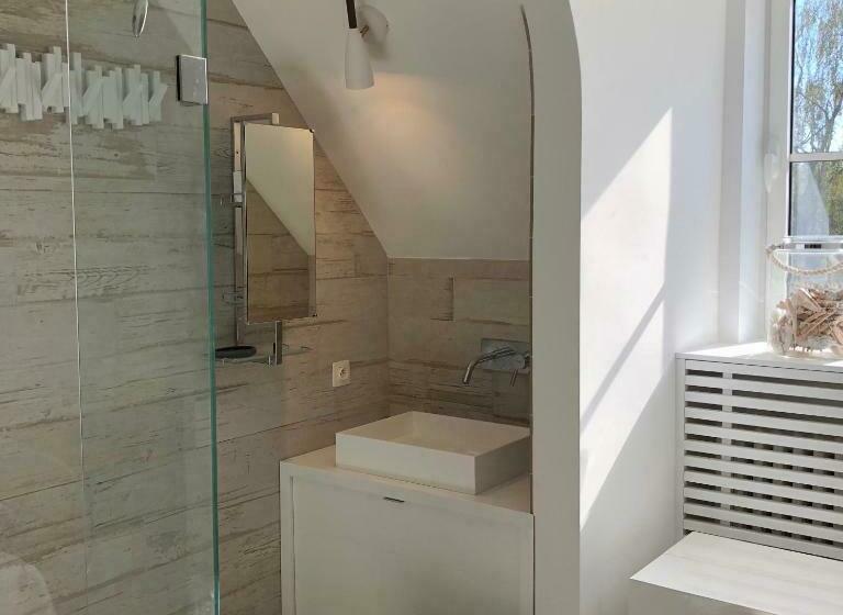 חדר אקונומי, L Oisette