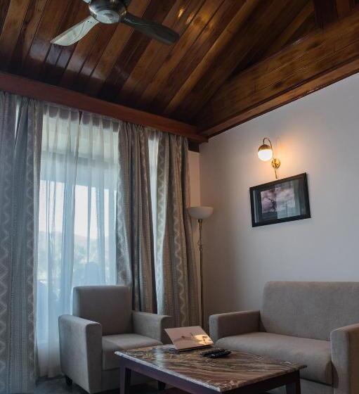 小型套房带阳台, Noune Resort