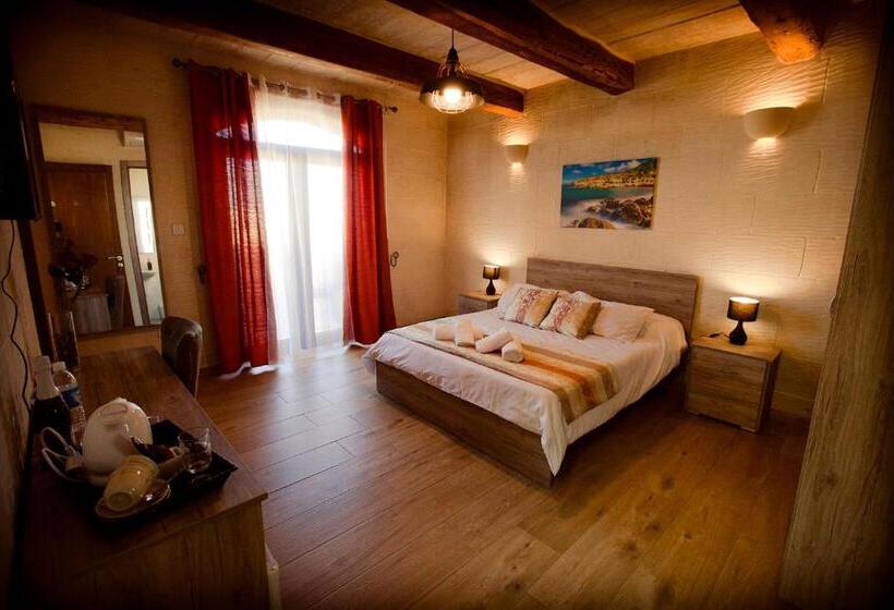 استودیو استاندارد با تراس, Soleil B&b Gozo
