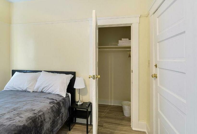 غرفة قياسية فردية, Pads On Pasadena Ave