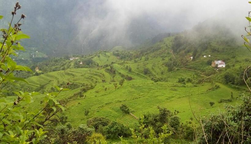 Family Room, Silent Valley  Alchauna Kumaoni House Along River Kalsa