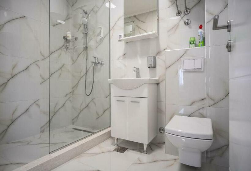 آپارتمان لوکس 1 خوابه, Apartmani Vila Kosa