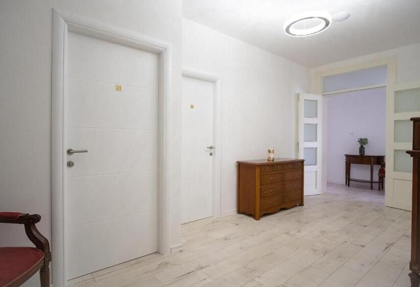 آپارتمان 1 خوابه با بالکن, Apartmani Vila Kosa