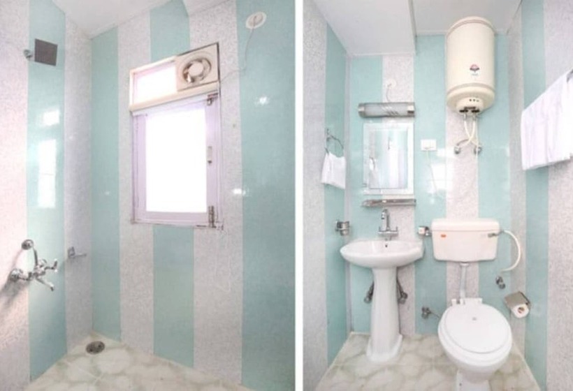 اتاق لوکس, Hill View Cottage