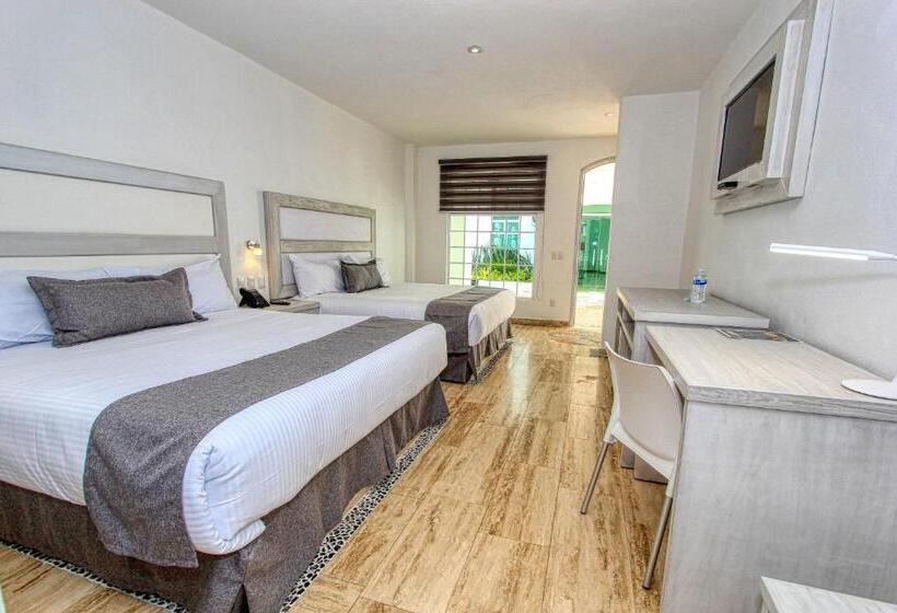 اتاق استاندارد, Splash Inn