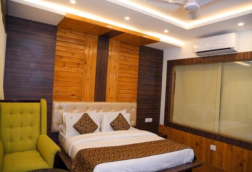 חדר סטנדרט נוף להרים, Trinity Heights