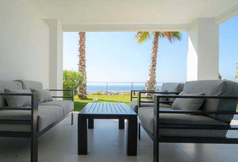 １ベッドルームのスーペリアアパートメント, Estepona Holiday Hills