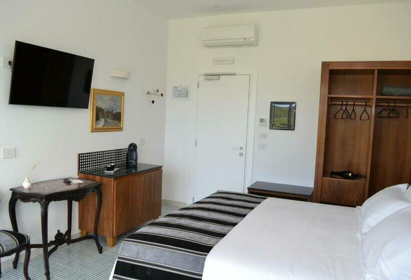 חדר סטנדרט עם מיטת קינג, Myrtus