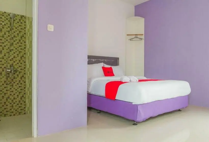 スタンダードルーム, Reddoorz Plus @ Tuparev Cirebon 2