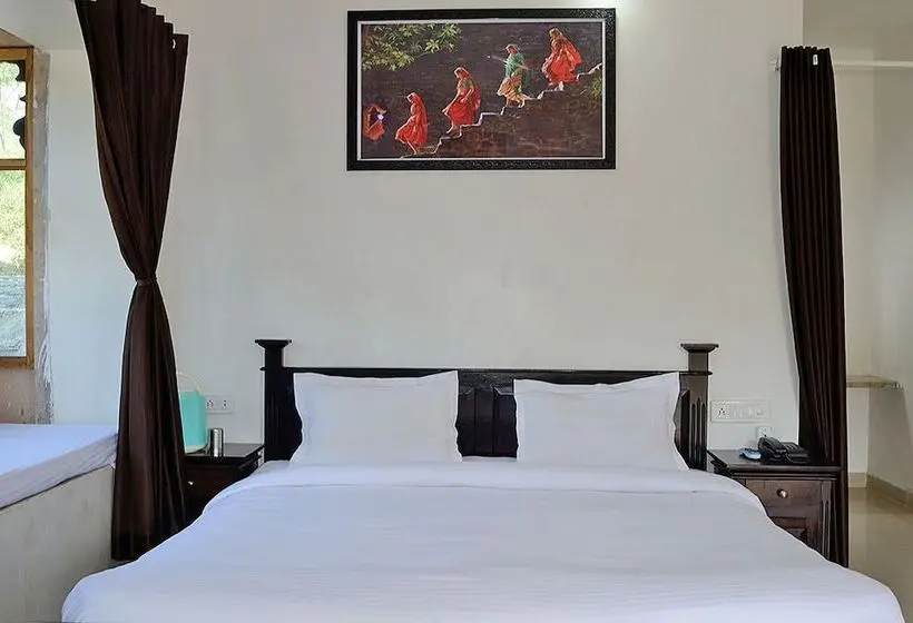 デラックスルーム, Sadanira Resort