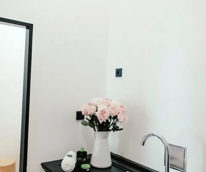 Standard-huone Jaettu Kylpyhuone, Wake Up Wellness Hostel