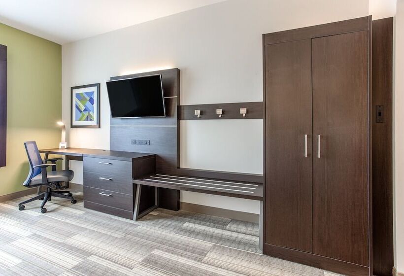 スイート, Holiday Inn Express & Suites   Ottawa, An Ihg
