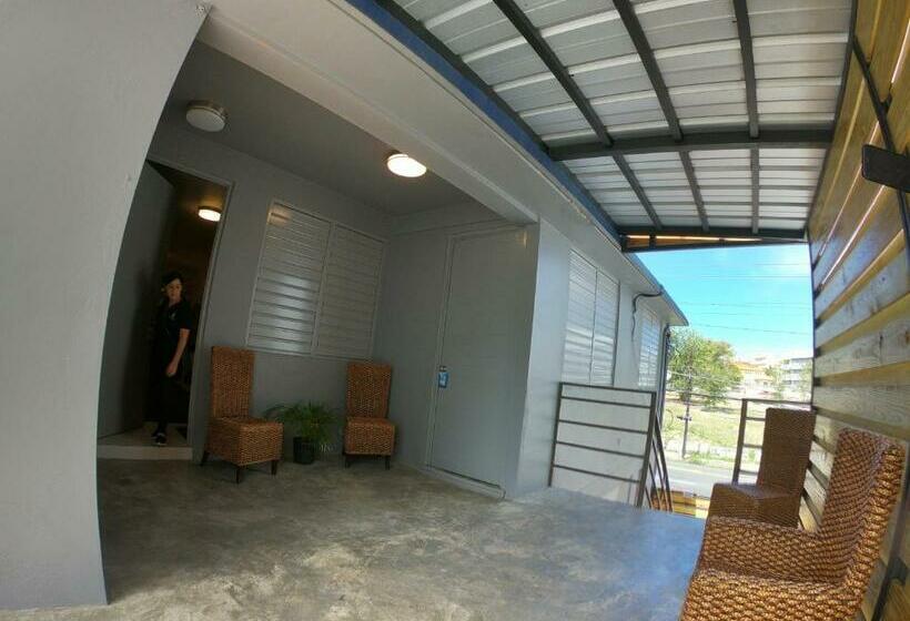 اتاق استاندارد یک نفره, 1802 At San Juan