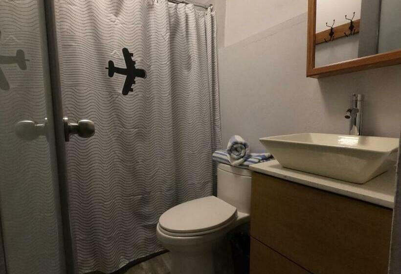 اتاق استاندارد یک نفره, 1802 At San Juan