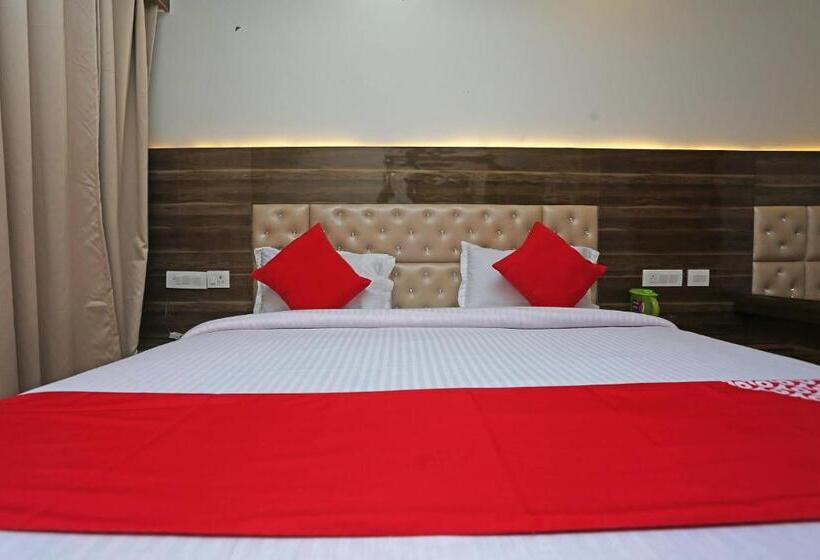 חדר קלאסי לשלושה, Oyo 35532 New Property