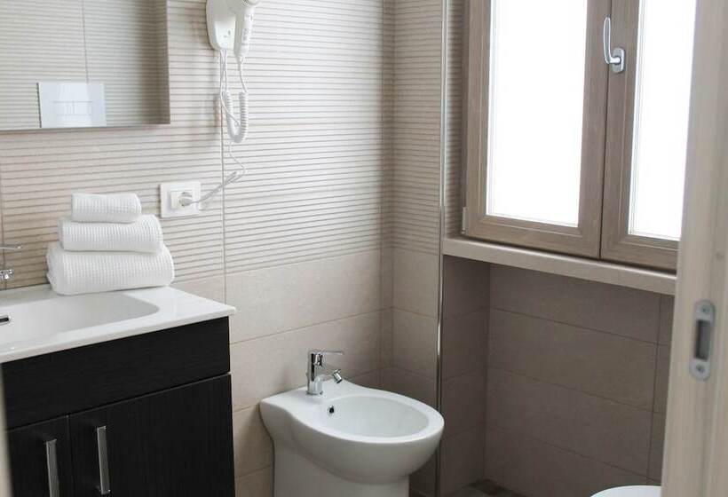 חדר קומפורט לשלושה, L Acchiappasogni Vesuviano Guest House