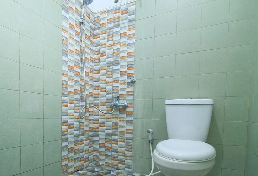 Номер Deluxe, Ms Hotel Pangandaran Mitra Reddoorz