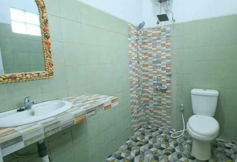 デラックスルーム, Ms Hotel Pangandaran Mitra Reddoorz
