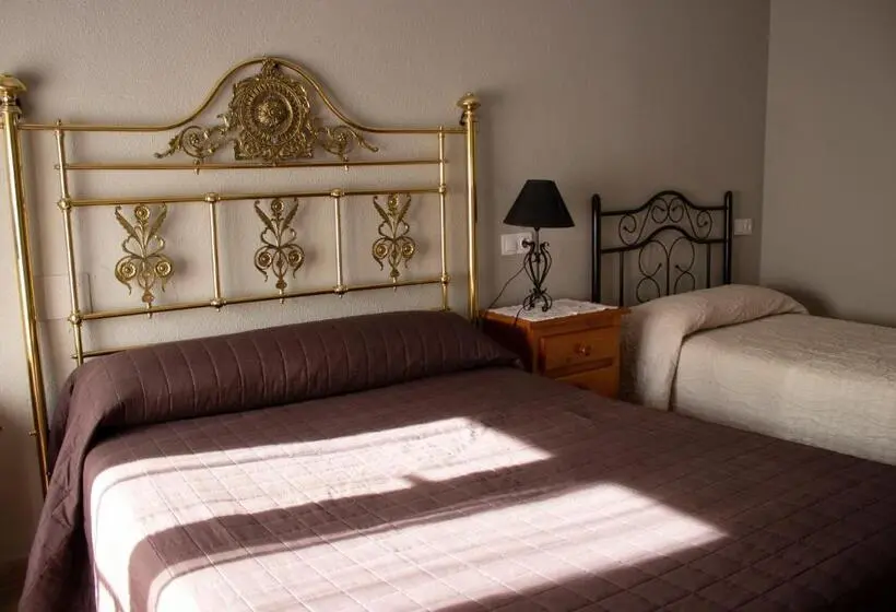 スタンダードトリプルルーム, Hostal Casa Jose