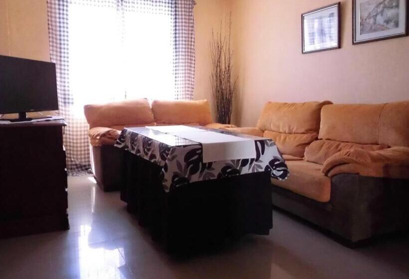 منزل 4 غرف نوم, Hostal Casa Jose