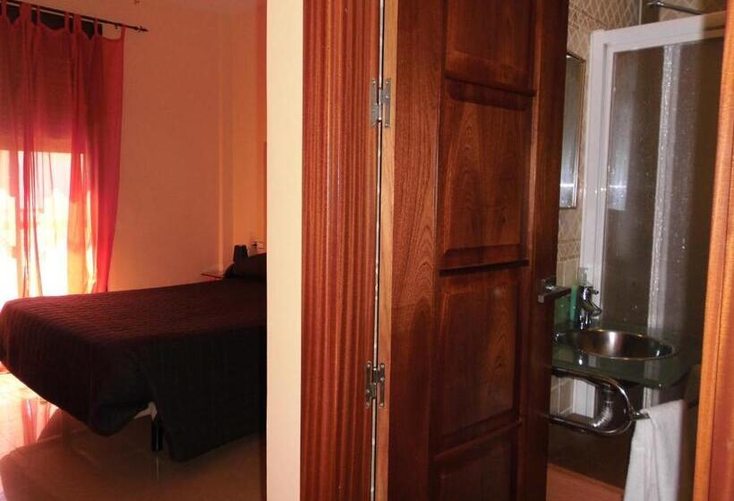 منزل 4 غرف نوم, Hostal Casa Jose