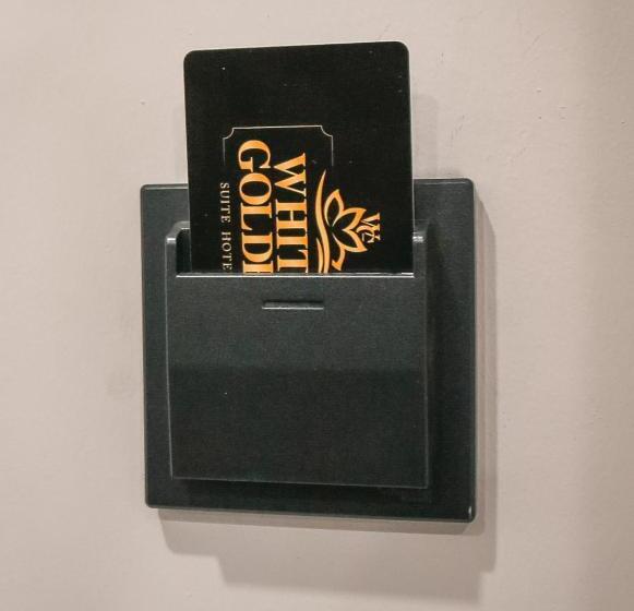 سوییت لوکس, White Golden Suite