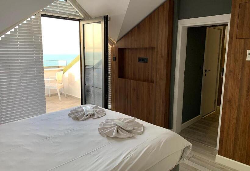 Suite Deluxe Cama King, White Golden Suite