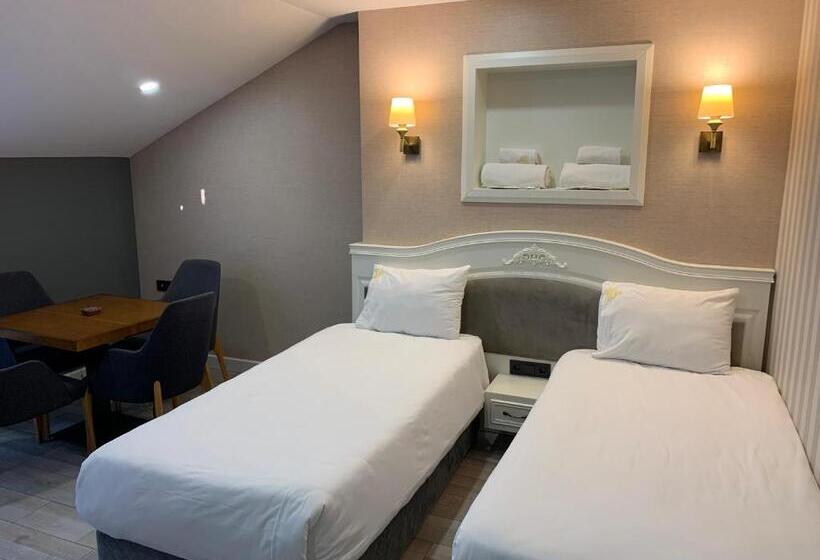 Suite Deluxe Cama King, White Golden Suite