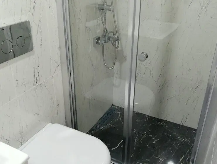 سوییت لوکس, White Golden Suite