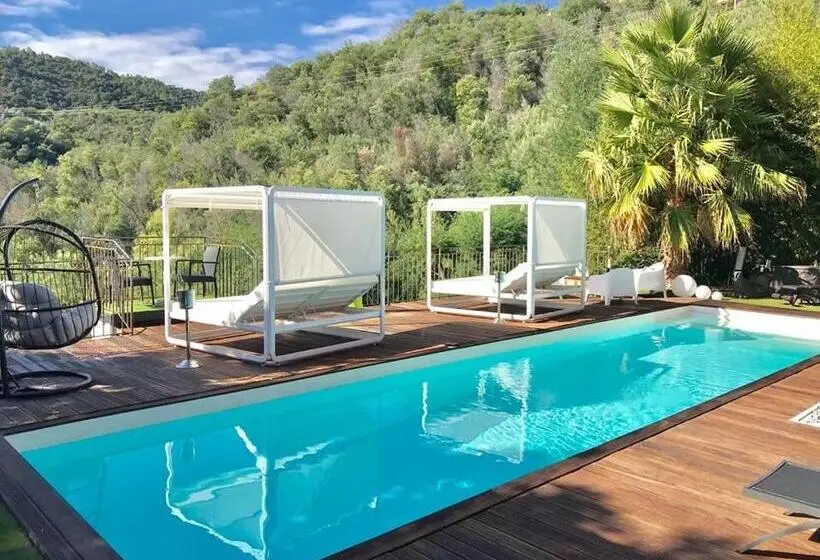 اتاق استاندارد با وان آب گرم, Villa Colina