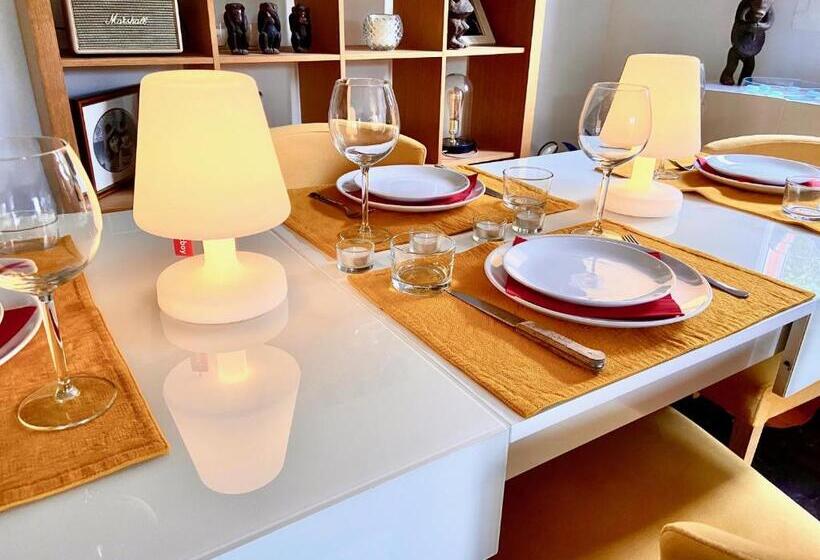 וילה עם חדר שינה אחד ובריכת שחיה, Villa Colina