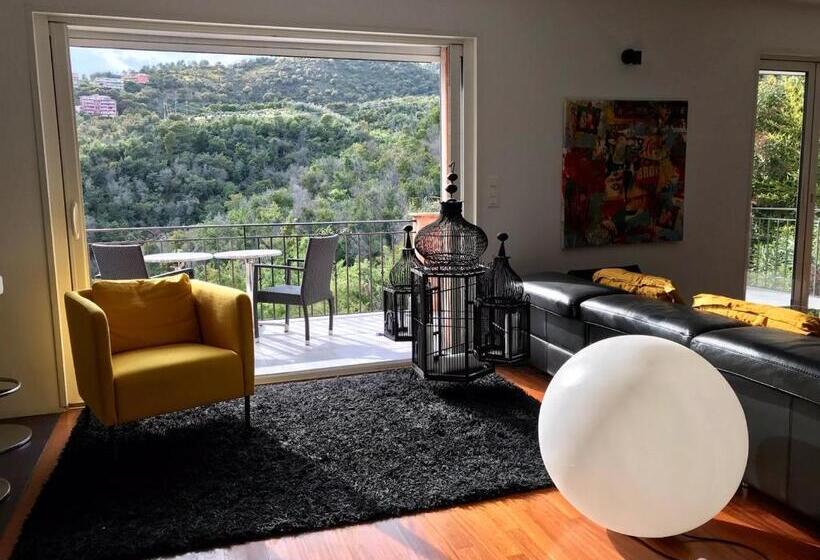 וילה עם חדר שינה אחד ובריכת שחיה, Villa Colina