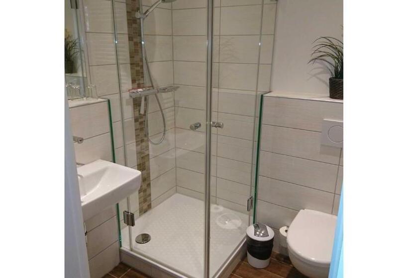 标准间, Gaestehaus _ Strandhalle